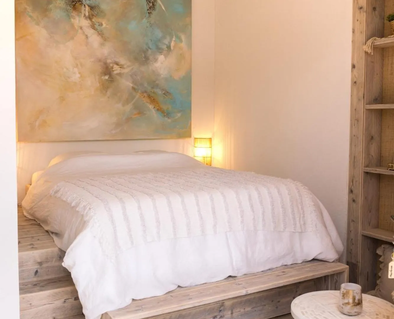 Aparthotel La Gare De L'Art - Gaestehaus Im Ehemaligen Bahnhof Rouairoux Frankreich